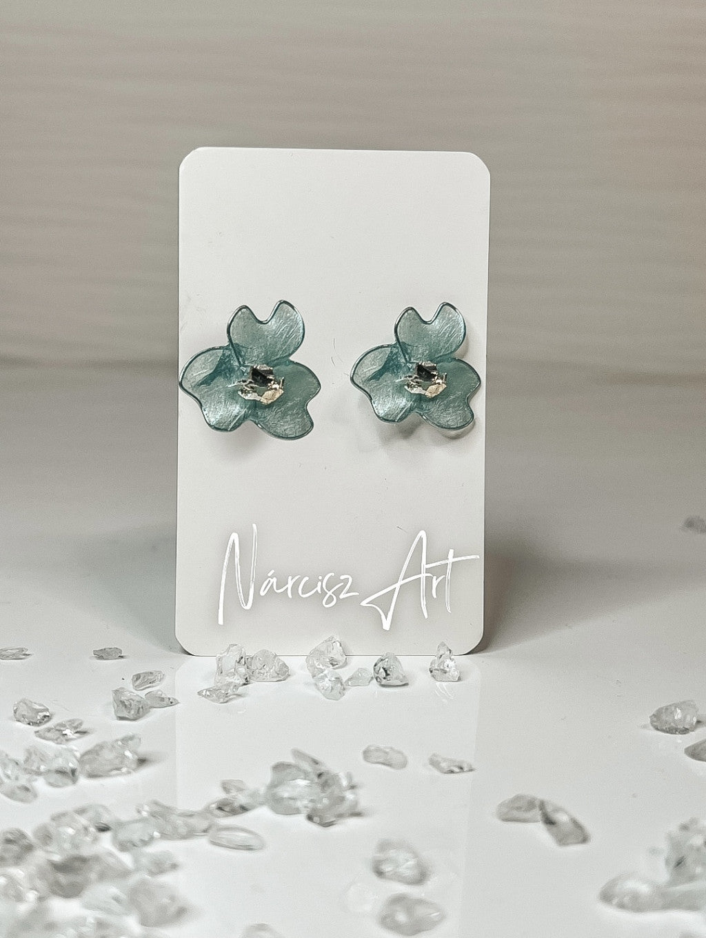 Kicsi Virágos epoxi gyanta fülbevaló, több színben