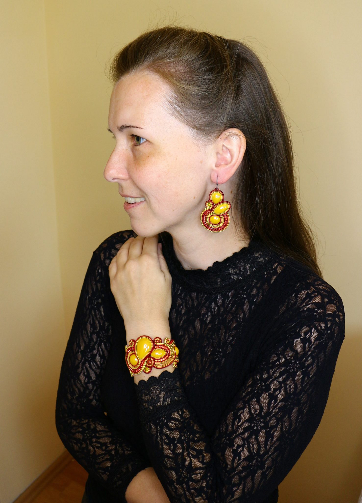 Lemenő Nap karkötő