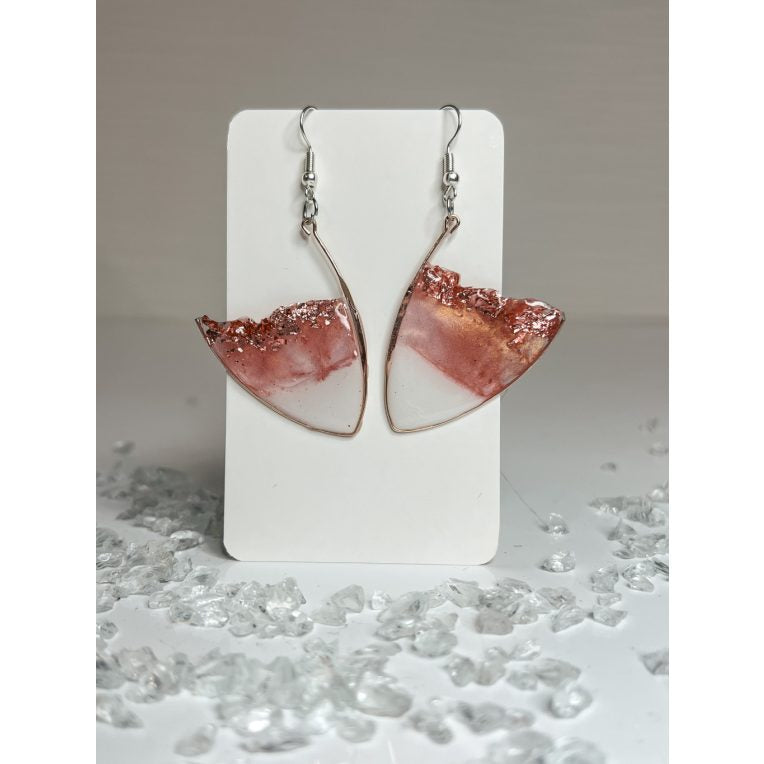 Geometriai mintás epoxi gyanta fülbevalók több formában és több színben