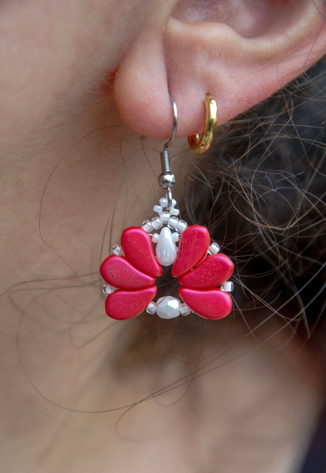 Matyórózsa stílusú fülbevaló több színben