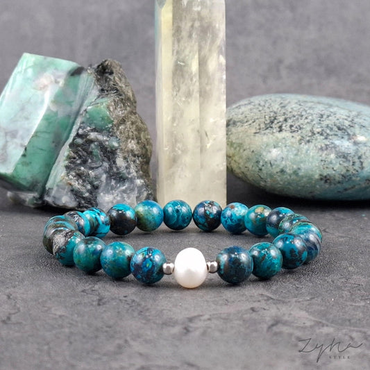 Stresszoldó, kommunikációt segítő krizokolla ásvány karkötő tenyésztett gyönggyel