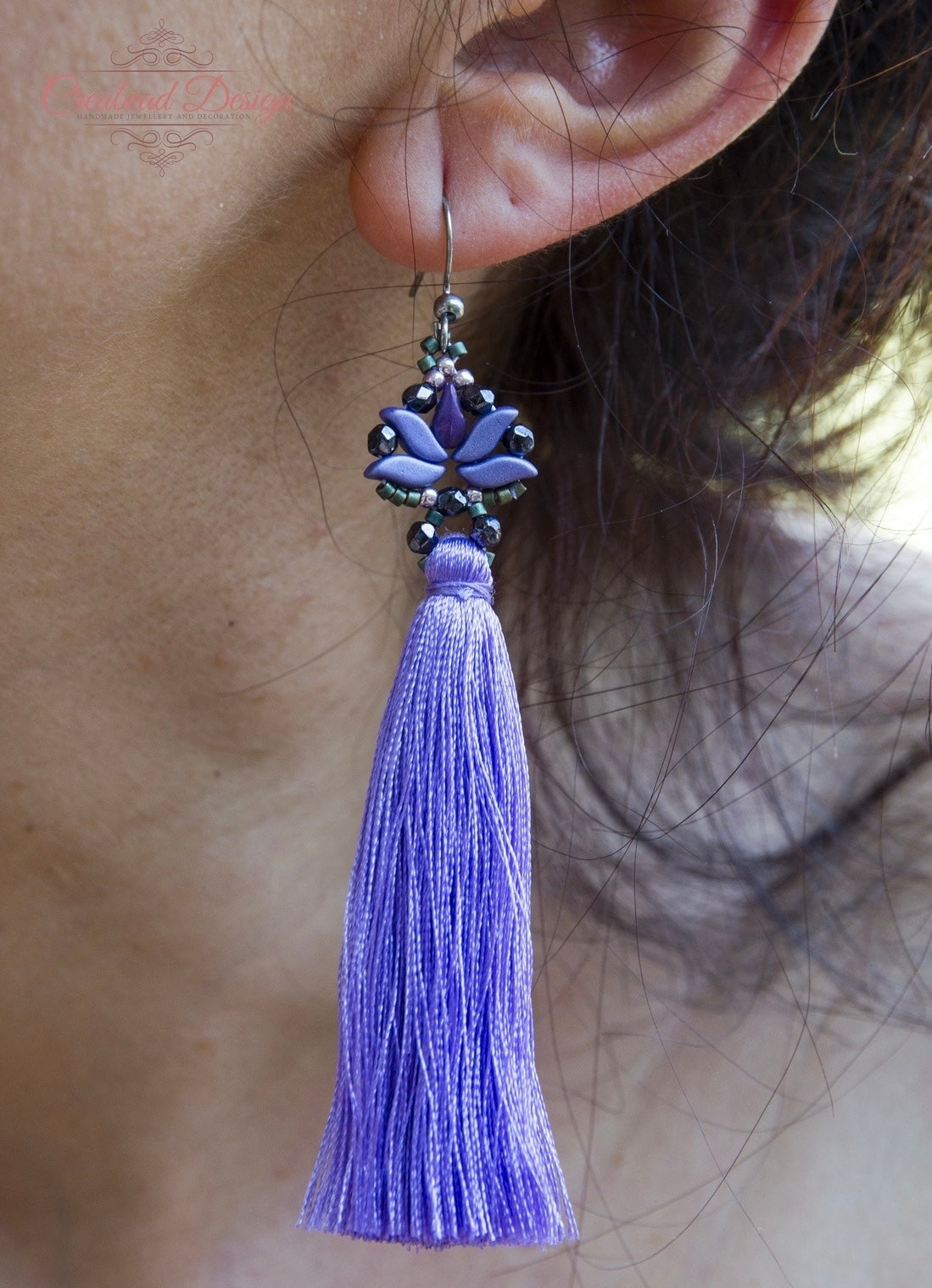 Hosszú bojtos matyó tulipán fülbevaló több színben