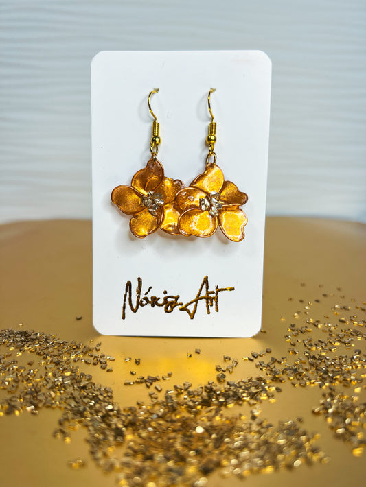 Lógós Virágos epoxi gyanta fülbevaló, két színben