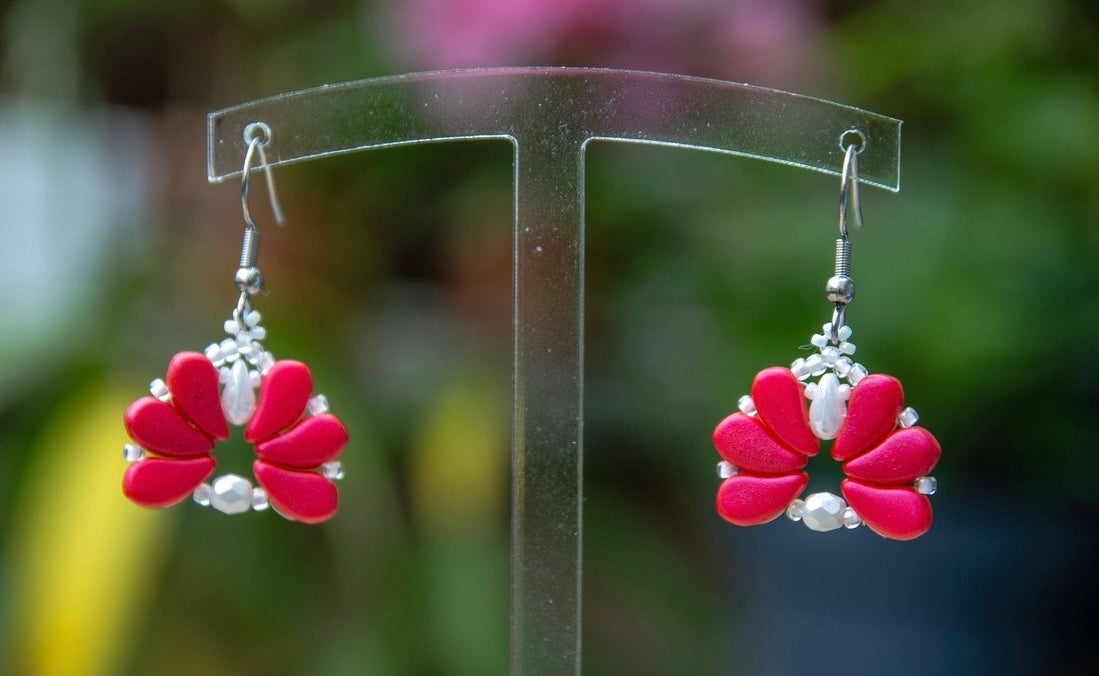 Matyórózsa stílusú fülbevaló több színben