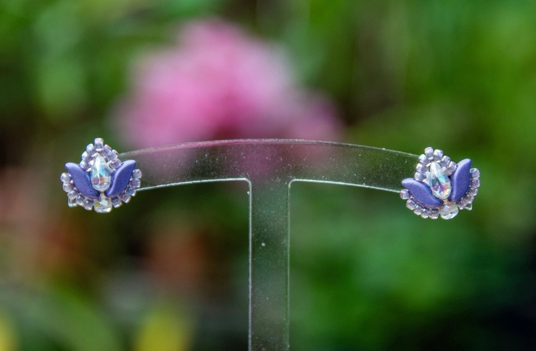 Kicsi bedugós matyó tulipán fülbevaló több színben