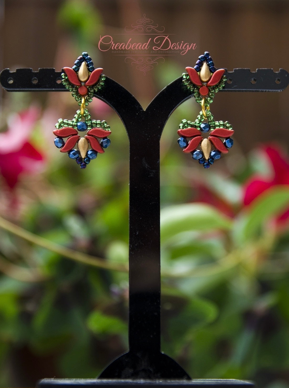 Matyó stílusú elegáns fülbevaló