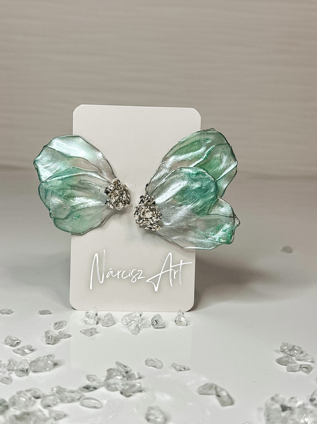 Asszimetrikus Virágos epoxi gyanta fülbevaló, több színben