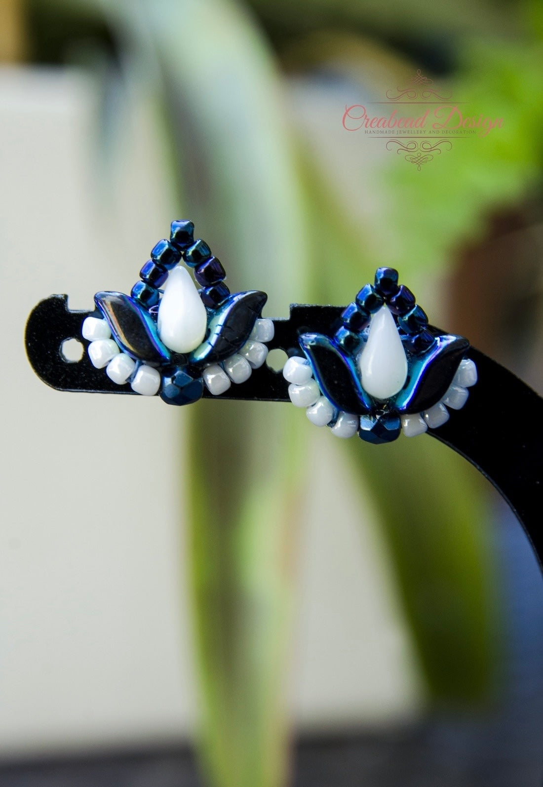 Kicsi bedugós matyó tulipán fülbevaló több színben