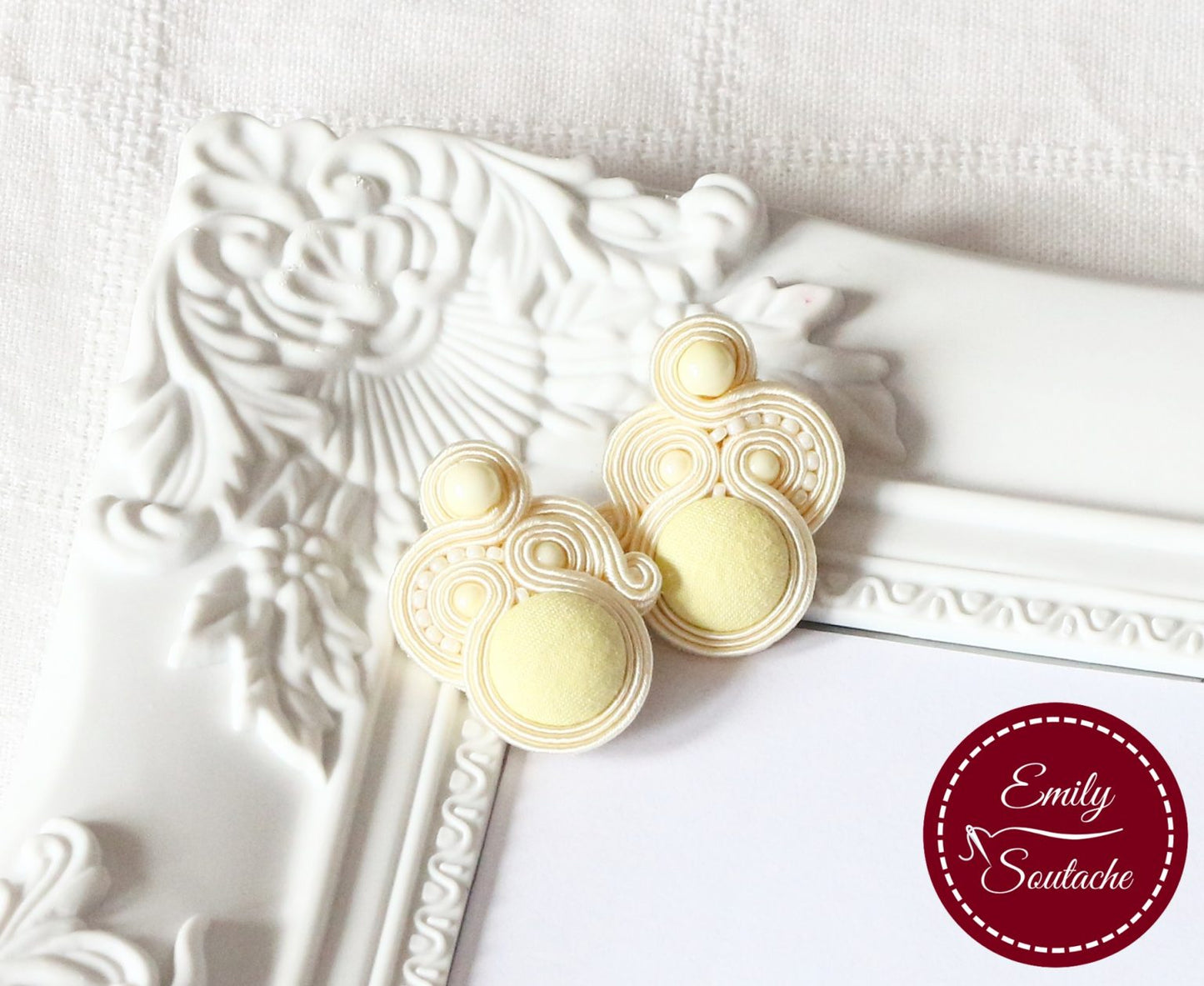 Gömböc fazon több színben