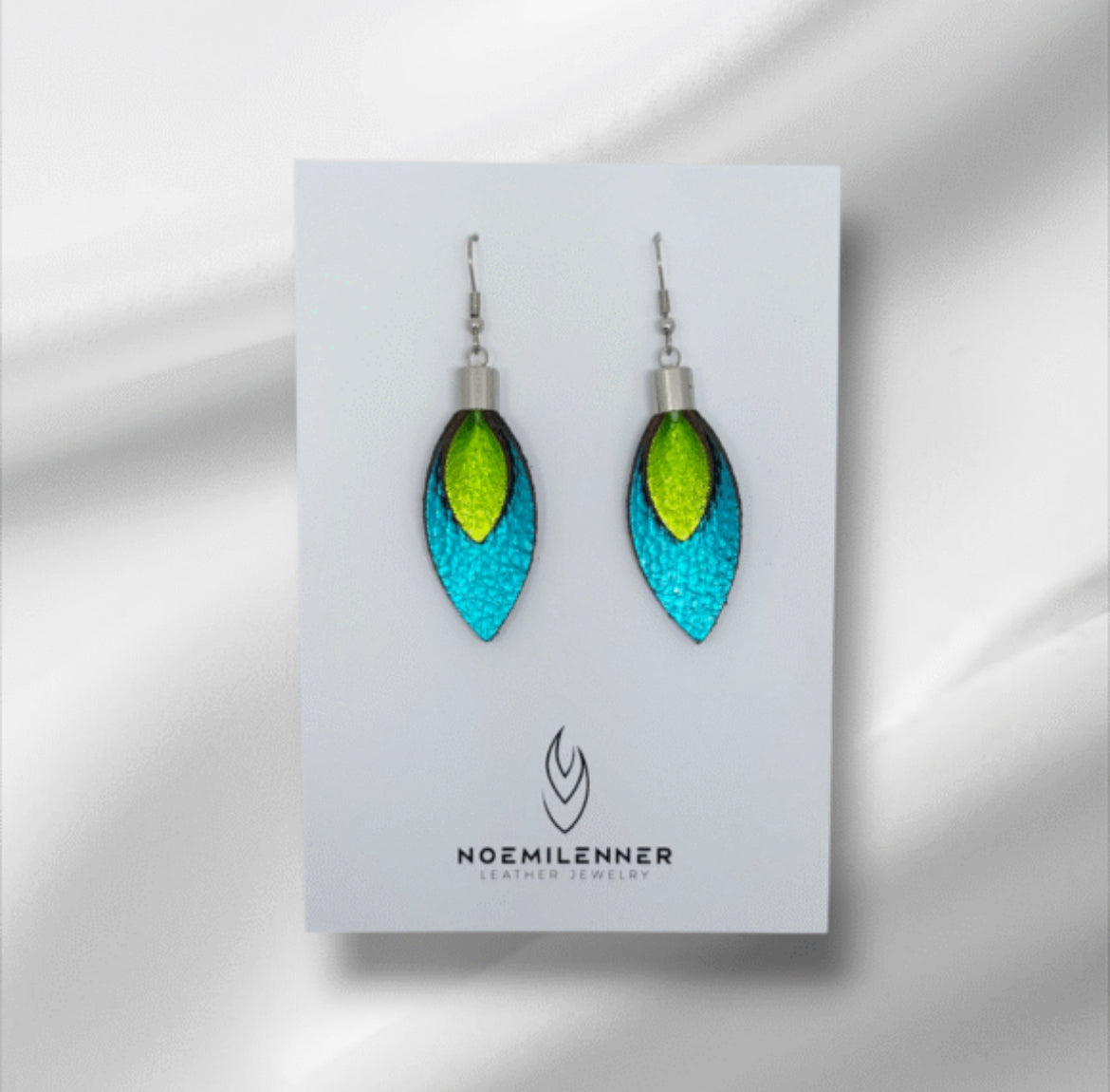 BALI FÜLBEVALÓ - Kék árnyalatok