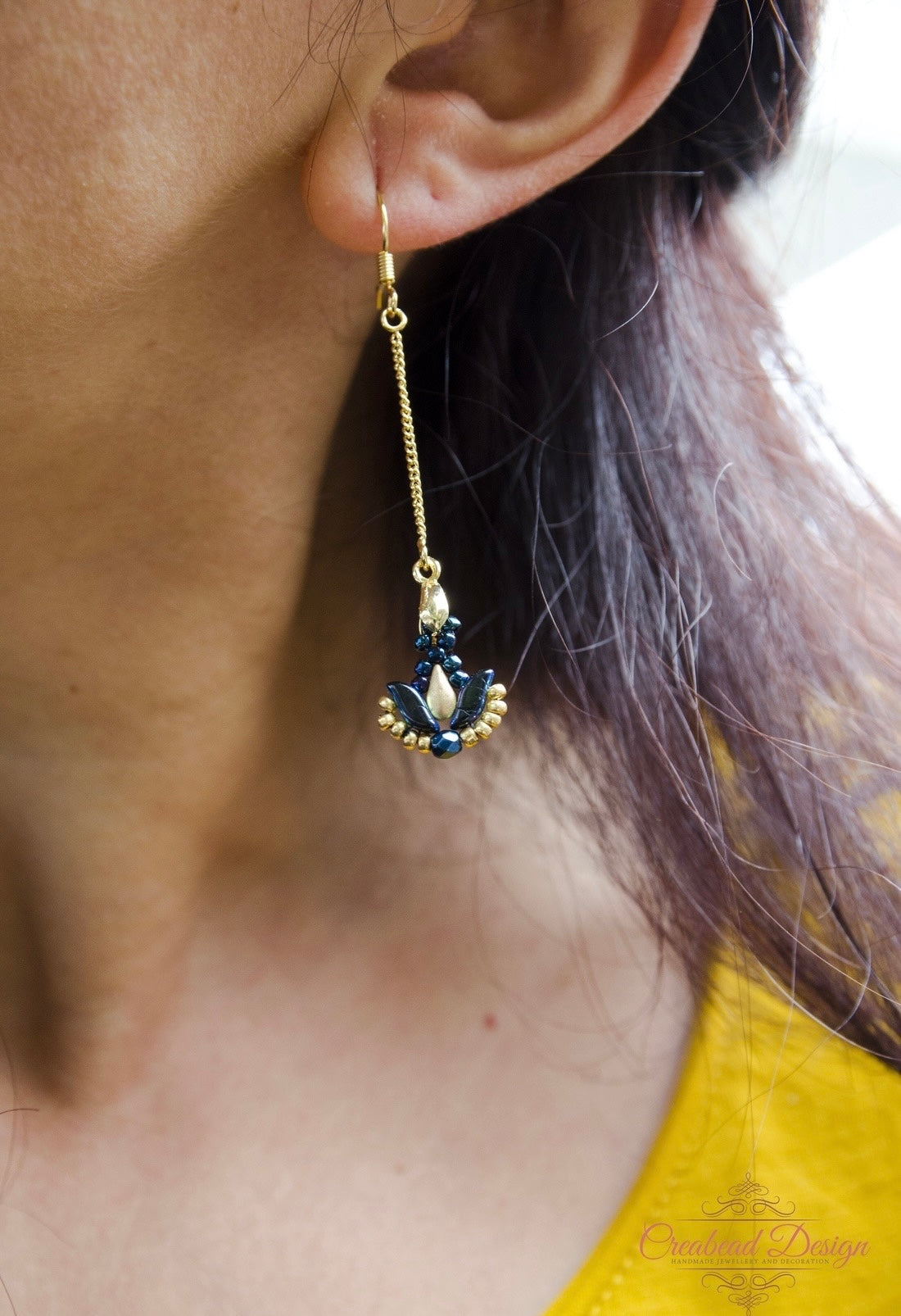 Matyó tulipán láncos fülbevaló