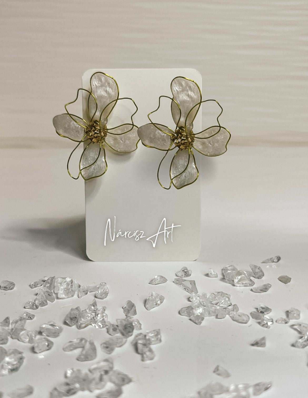 Virág formájú epoxi gyanta fülbevaló több színben