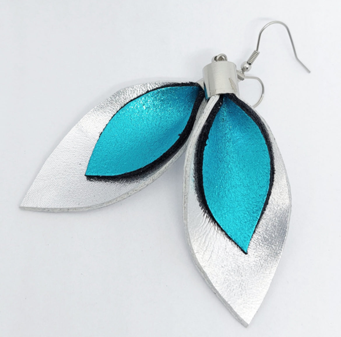 BALI FÜLBEVALÓ - Kék árnyalatok