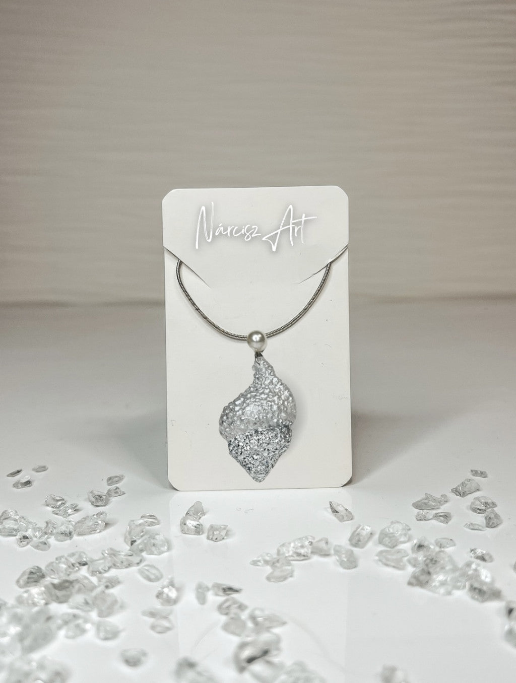 Kagyló formájú epoxi gyanta nyaklánc, két formában és több színben