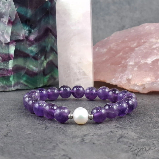 Lelki egyensúly, koncentráció, spiritualitás fejlesztése ametiszt ásvány karkötő tenyésztett gyönggyel