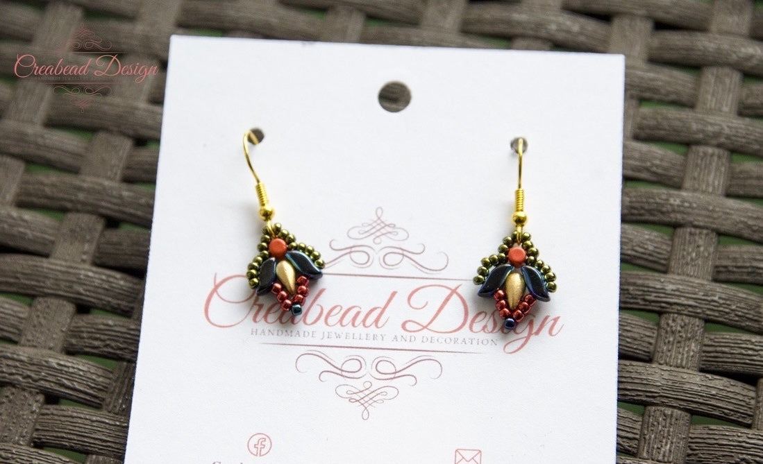 Matyó tulipán mintájú fülbevaló több formában