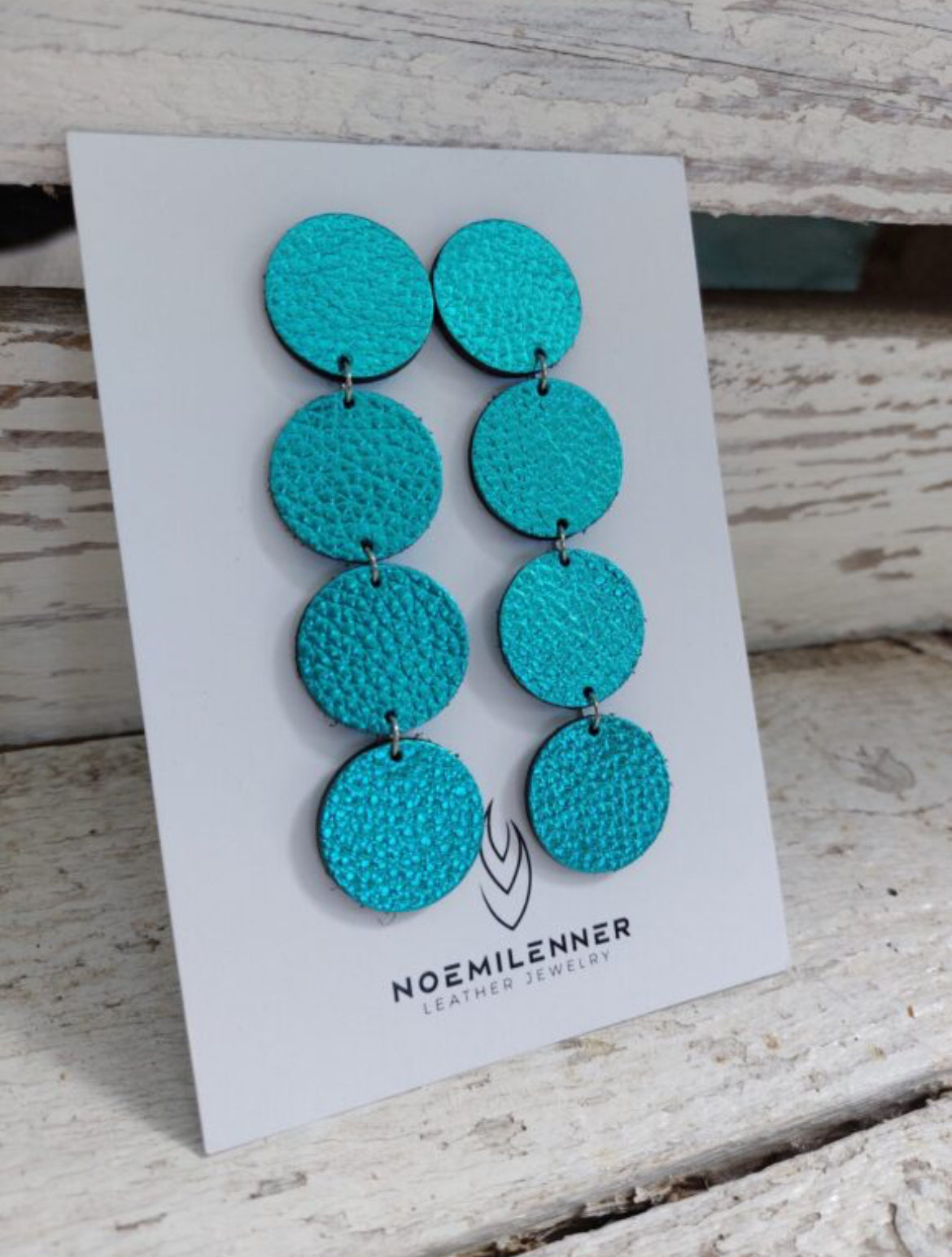 BARCELONA FÜLBEVALÓ