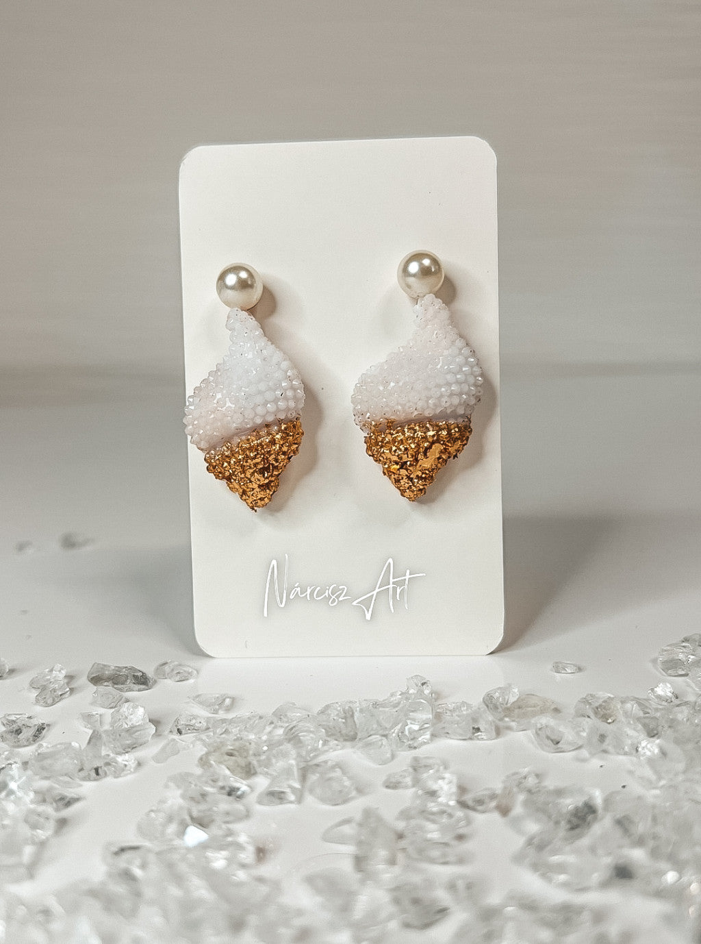 Kagyló formájú epoxi gyanta fülbevaló, több színben