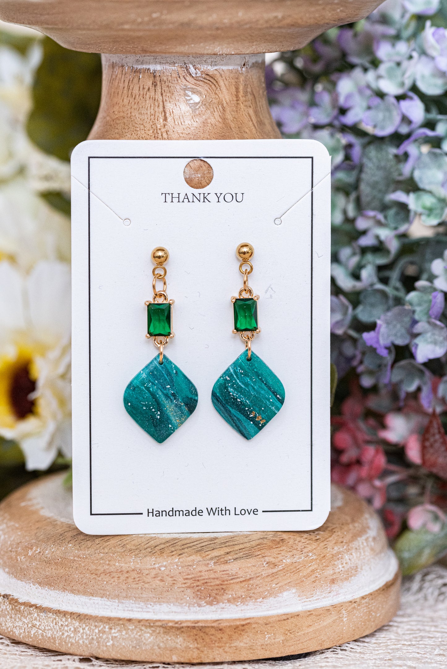 Kövekkel díszített fülbevaló több színben