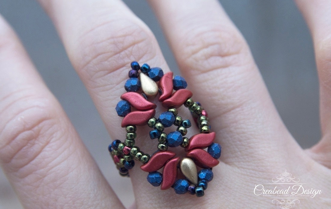 Matyó stílusú elegáns gyűrű dupla mintával