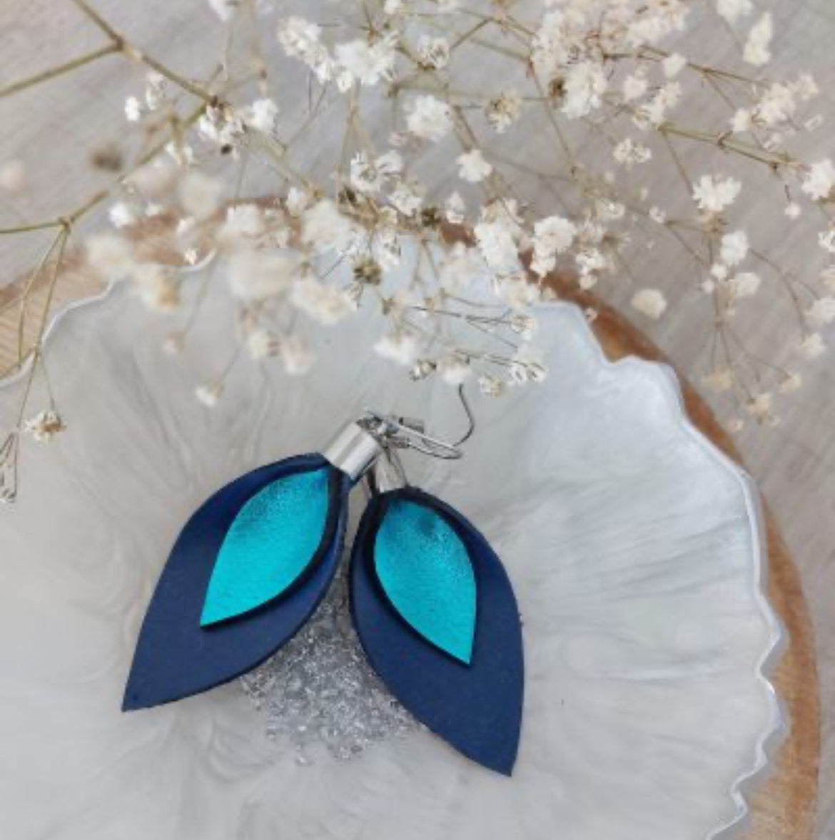 BALI FÜLBEVALÓ - Kék árnyalatok