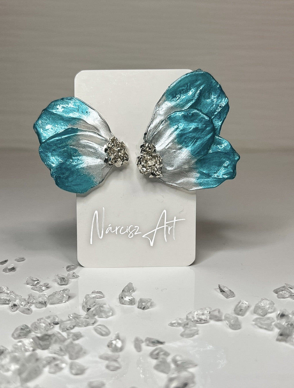 Asszimetrikus Virágos epoxi gyanta fülbevaló, több színben