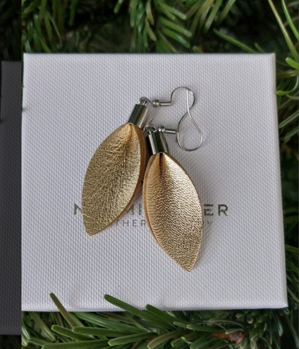 BALI EGYSZÍNŰ FÜLBEVALÓ