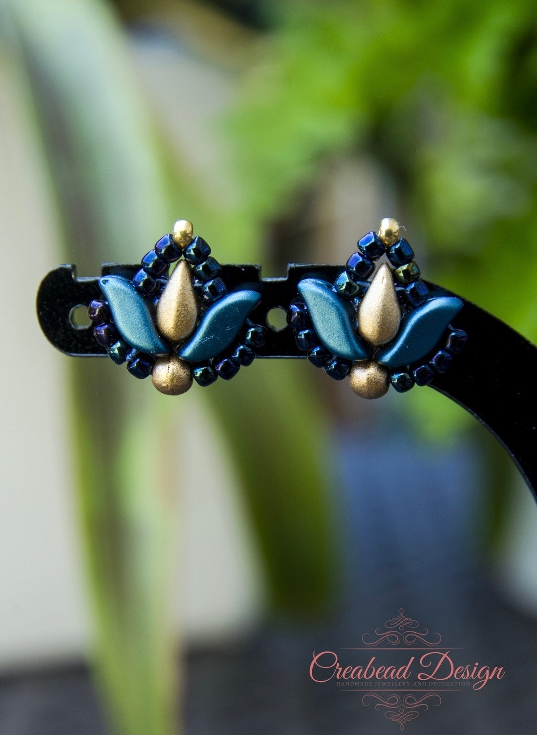 Kicsi bedugós matyó tulipán fülbevaló több színben